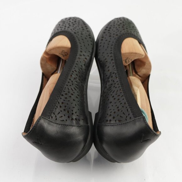 Vionic Womens Robyn Ballet Flats Size 6 Black Leather Slip On Shoes Perforated - Picture 7 of 13